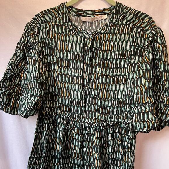 Marie Oliver Black/Green Puff Sleeve MIDI DressP - Picture 4 of 6